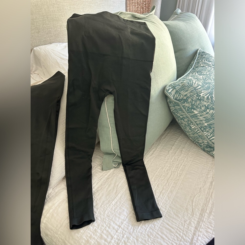 Belly Bandit leggings